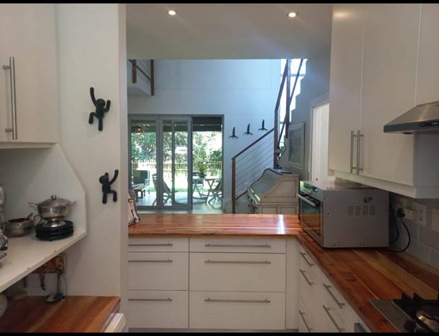 3 BEDROOM TOWNHOUSE FOR SALE IN SIMBITHI ECO ESTATE